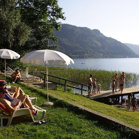 Seehaus Karantanien Am Ossiacher See Екстериор снимка
