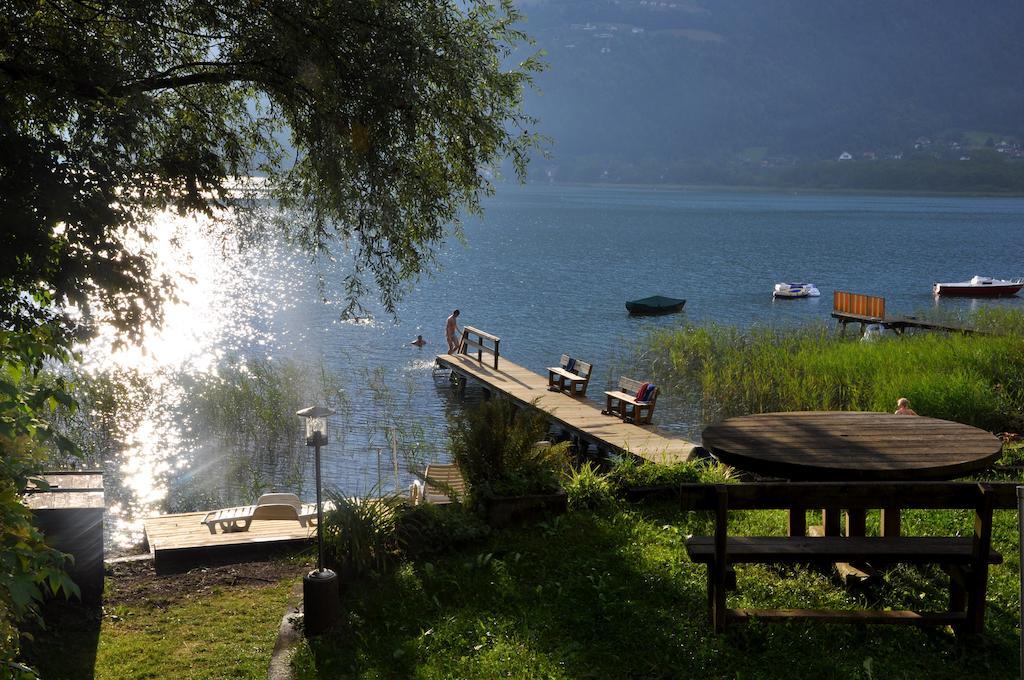 Seehaus Karantanien Am Ossiacher See Екстериор снимка